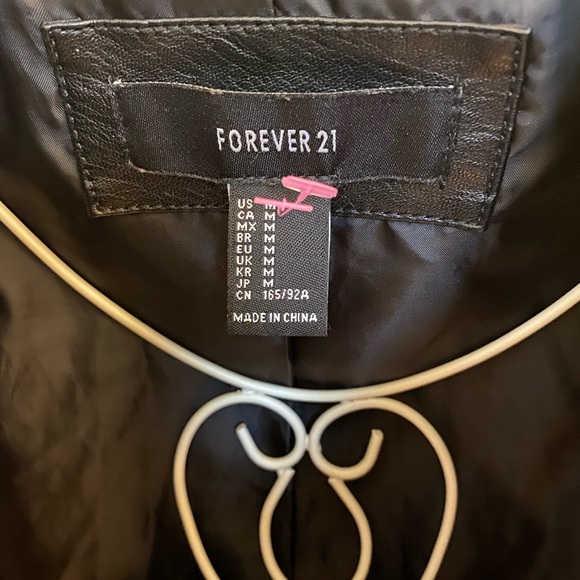 Forever 21-Faux Leather Jacket - Picture 4 of 8